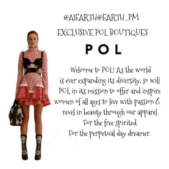 Lace Crop Top by POL in Crystal Blue - Picture 2 of 8